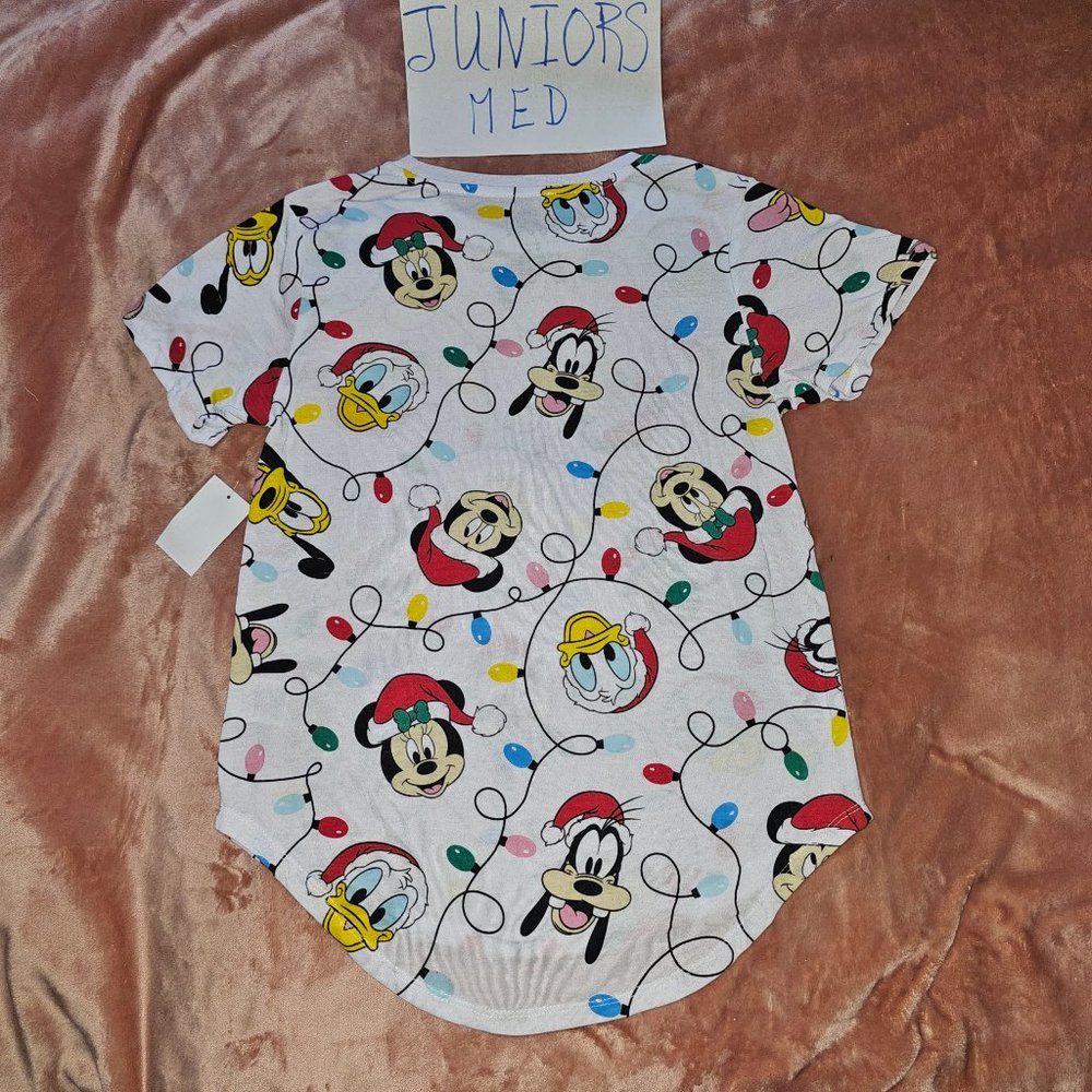 Juniors M Disney Mickey Mouse & Friends Christmas Lights Pattern Graphic Tee NWT - Picture 4 of 4